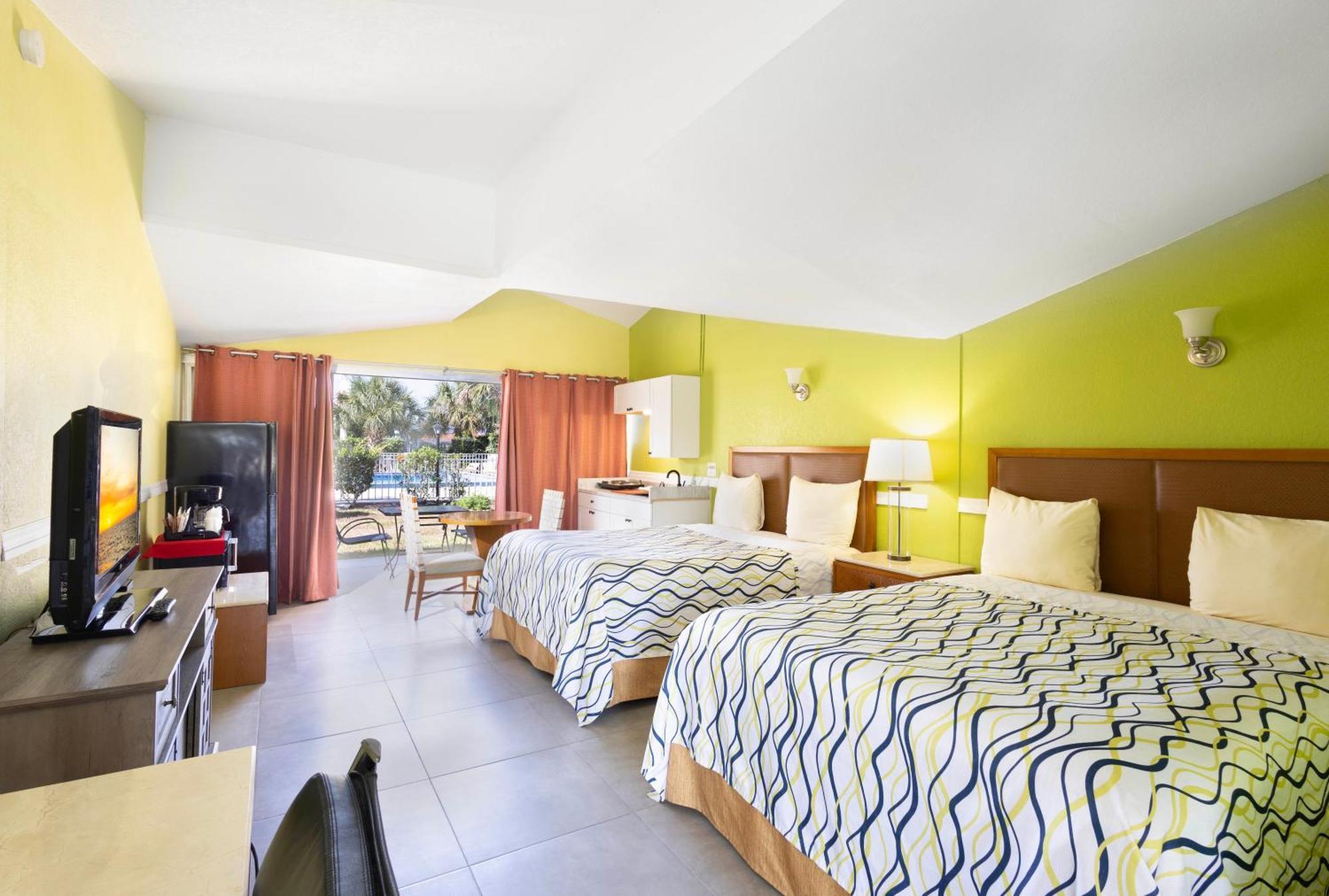Warm Mineral Springs Motel 노스 포트 외부 사진